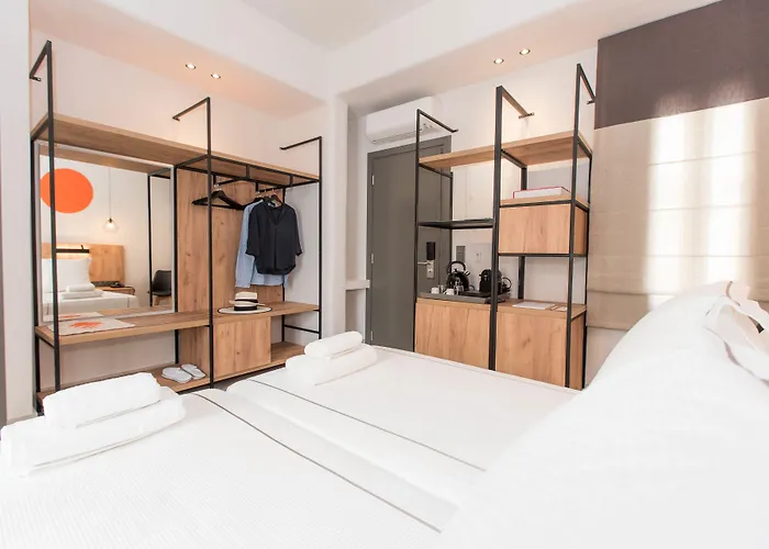 Ξενοδοχείο Sandom