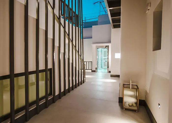 Sandom 3* Parikia (Paros)